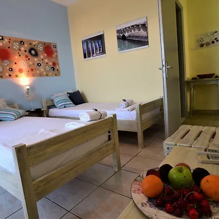 Anna Koralli Apartman *