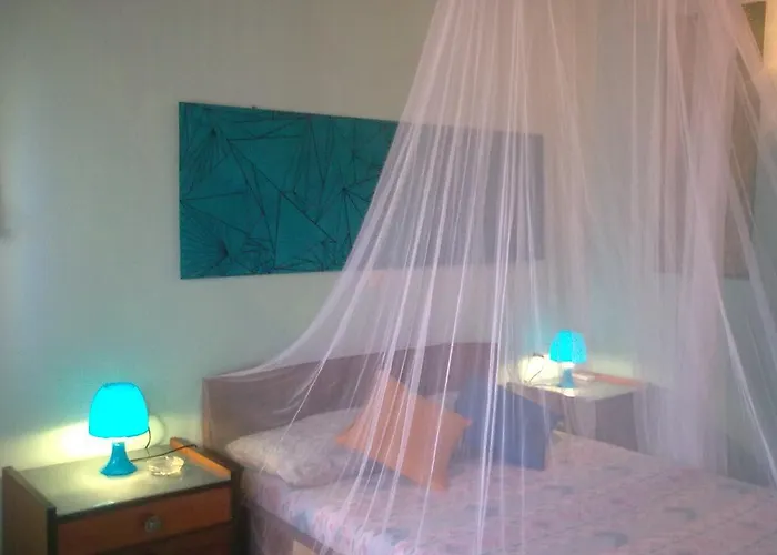 Anna Koralli * לגאנאס