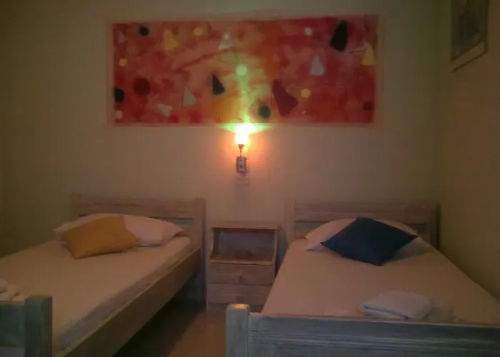 Anna Koralli דירה *