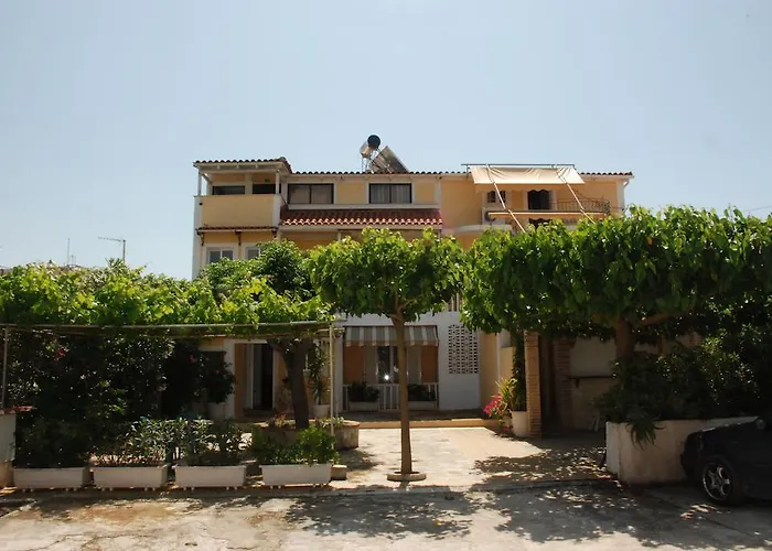 דירה Anna Koralli *